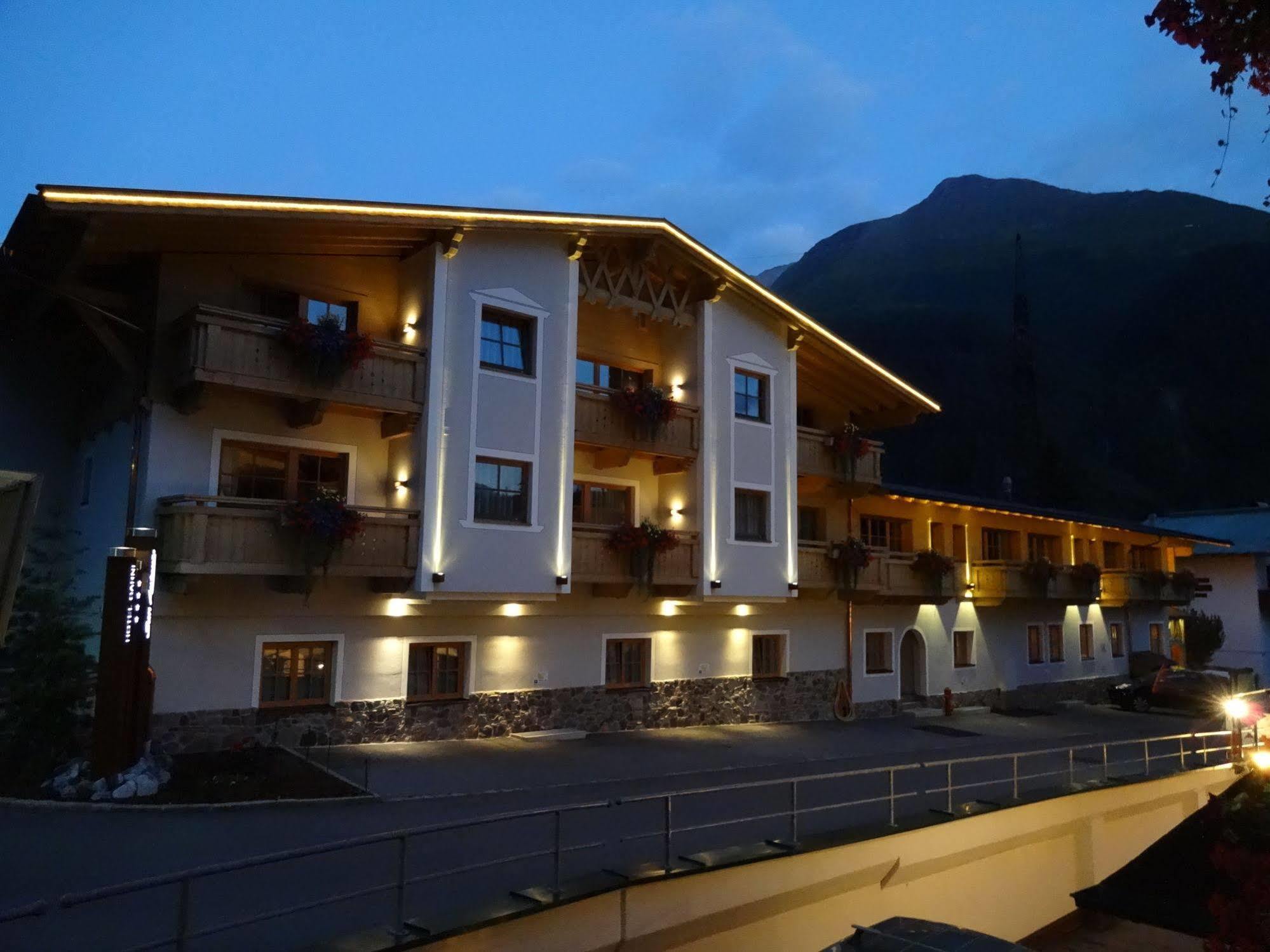 Apart Hotel San Antonio Sankt Anton am Arlberg Exteriör bild